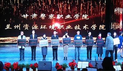 说明: 123